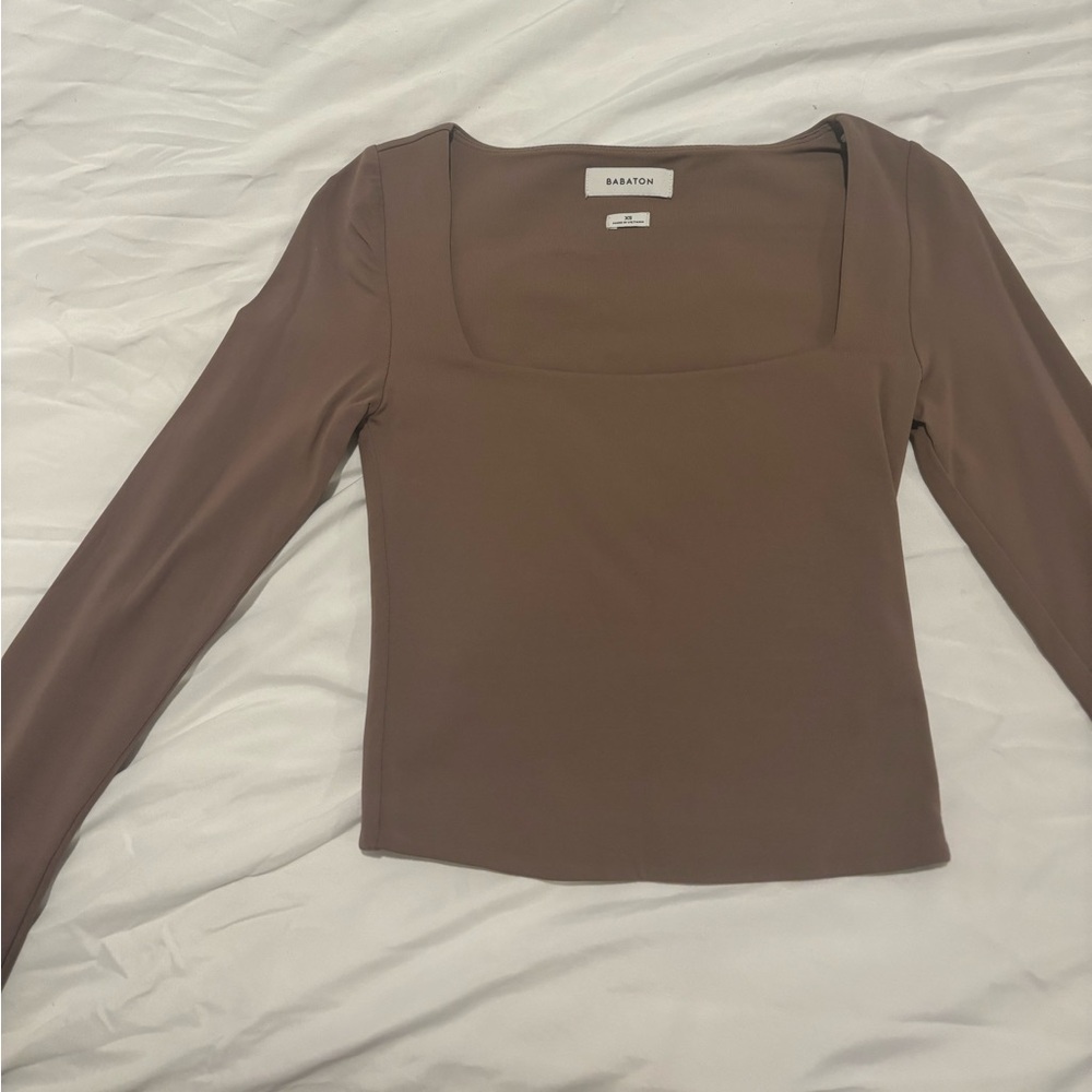 Aritzia Babaton contour long sleeve
